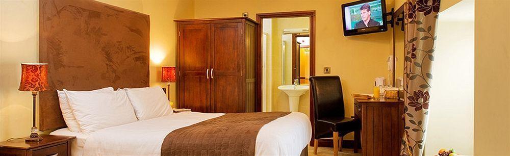 The Wild Atlantic 3* Ballyvaughan