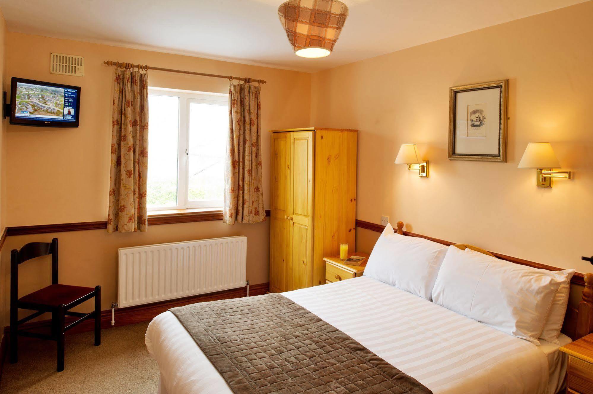 The Wild Atlantic 3* Ballyvaughan